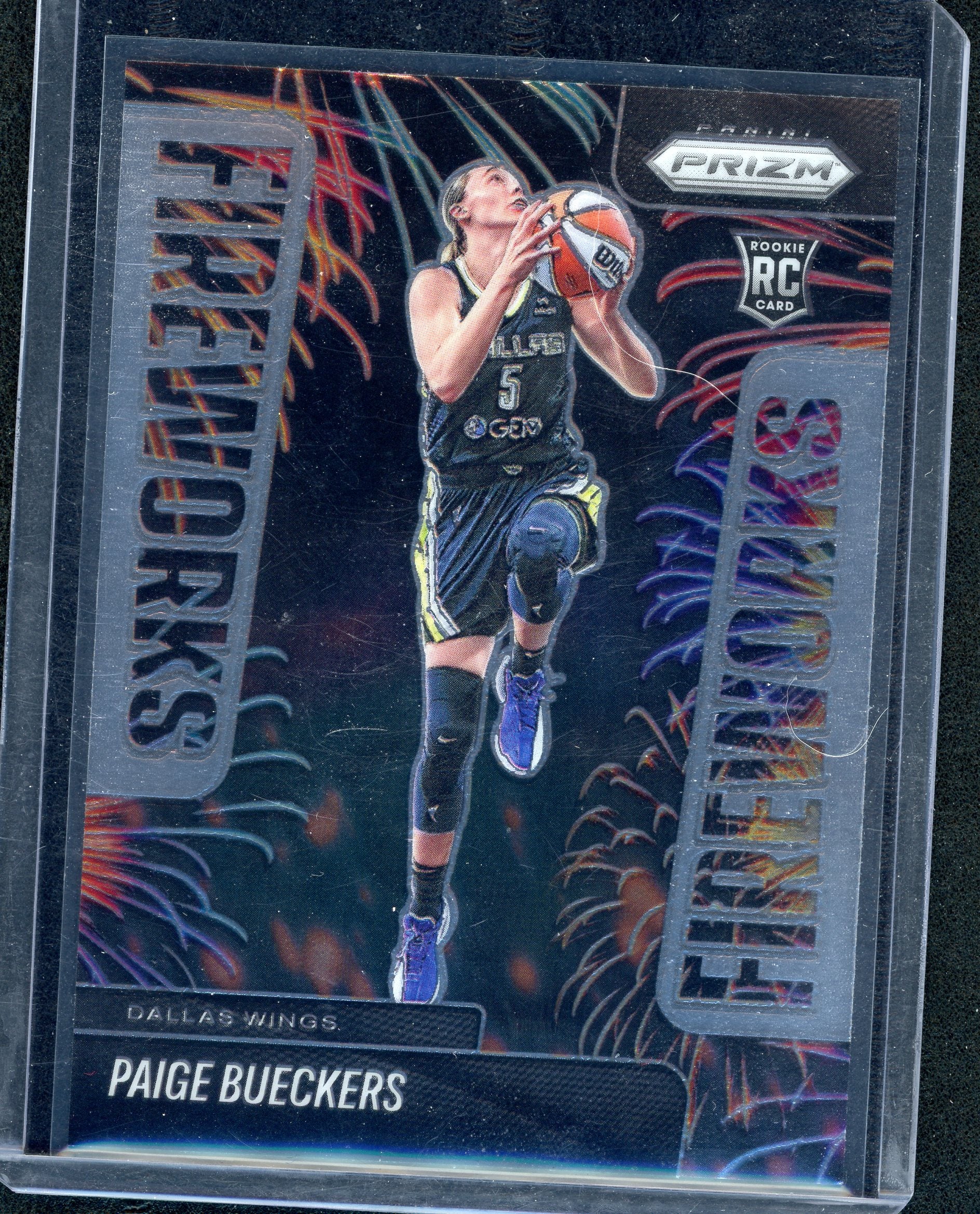 Paige Bueckers Fireworks #14 Panini Prizm