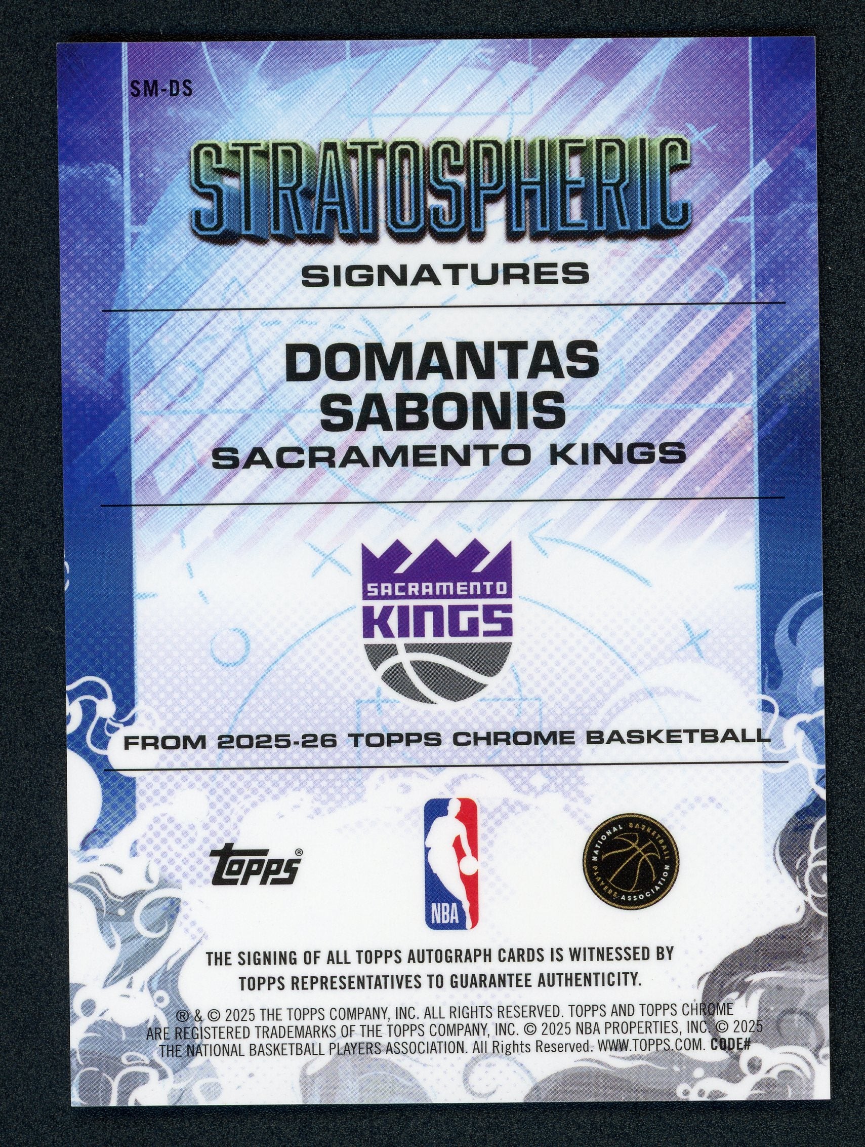 Domantas Sabonis #SM-DS - Basketball Cards Topps Chrome Stratospheric Signature